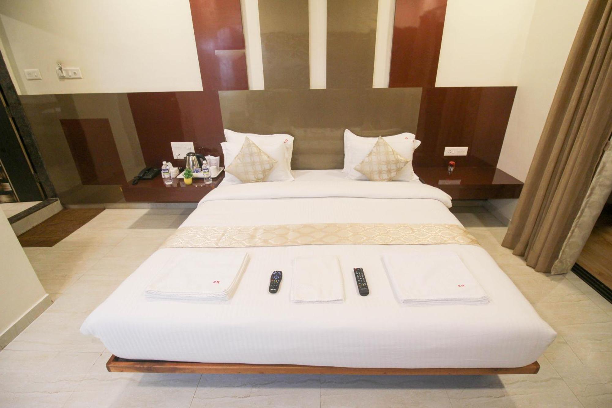 Shardul Heritage The Resort Mahabaleshwar Ngoại thất bức ảnh